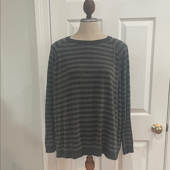 Eileen Fisher Gray Striped long sleeve pullover sweater Shirt top women’s XL
